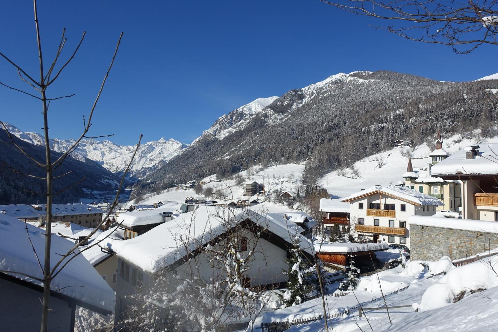 Residence Zum Theater Colle Isarco Exterior foto